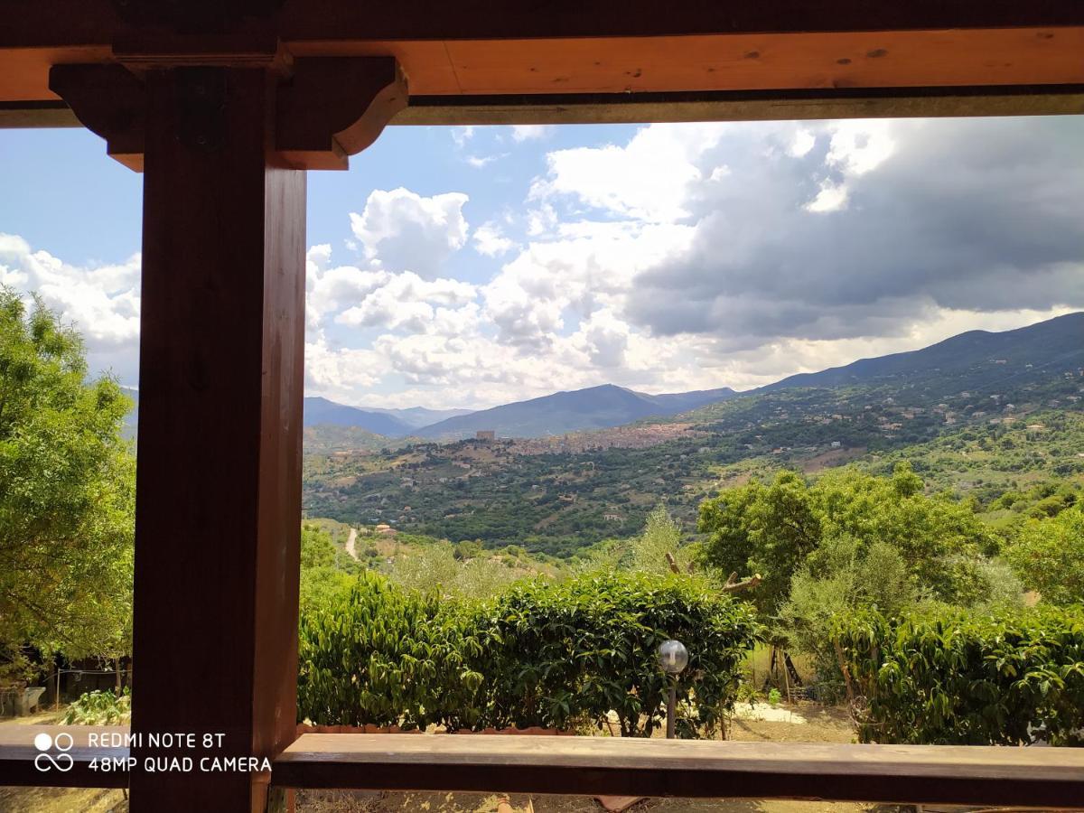 Room In Casa Castiglia A Woodhouse With Beautiful View Close Madonie Park Castelbuono  Bagian luar foto